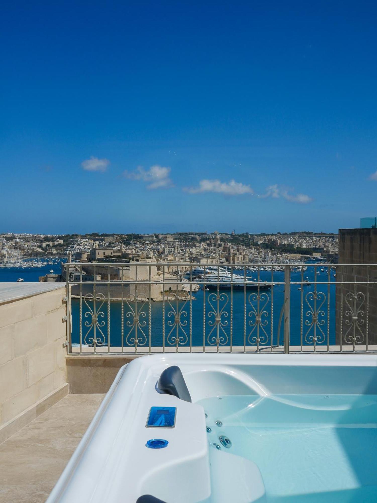 Hotel Battery House Valletta Zimmer foto